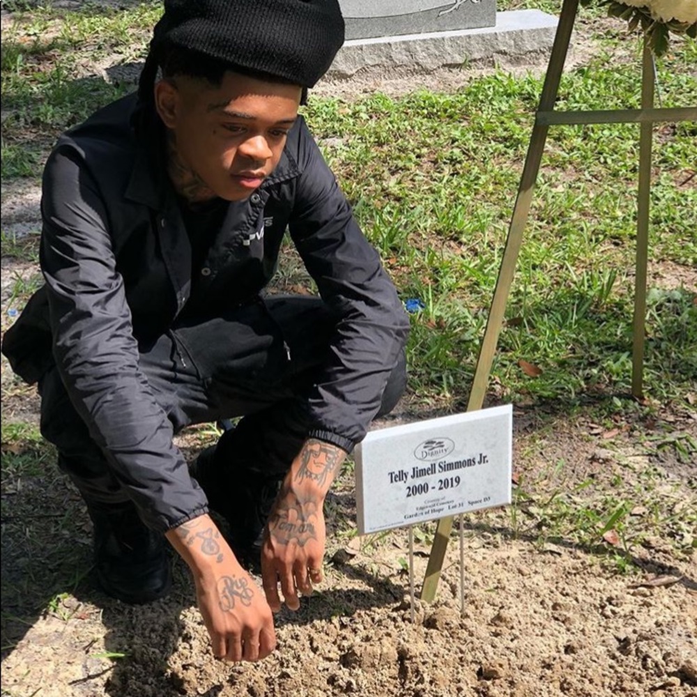 Meet your Posher, Stix